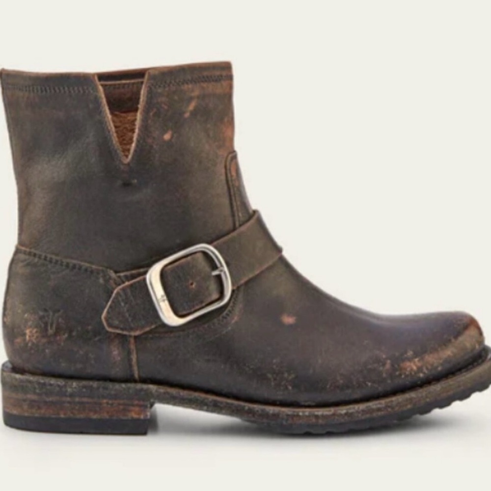 FRYE Veronica Short Boots, size 8, antiqued black